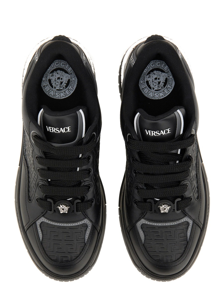 SNEAKER WITH GREEK