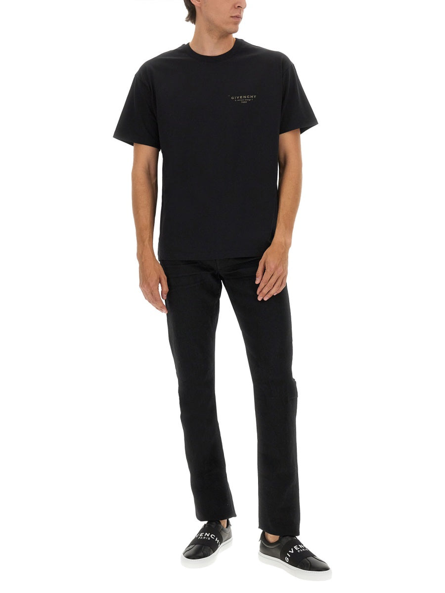 REGULAR FIT T-SHIRT