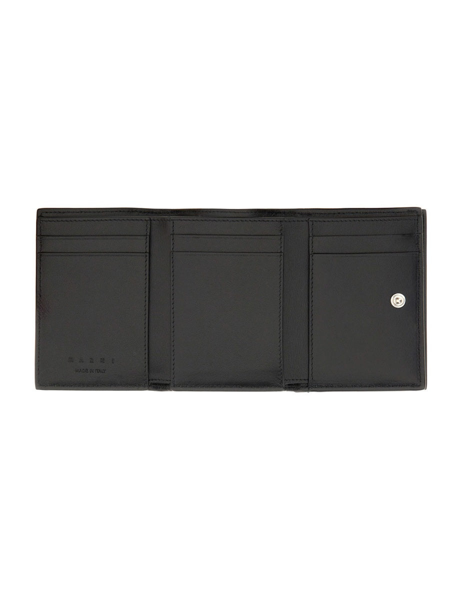 TRI-FOLD WALLET
