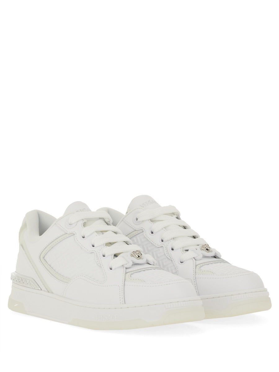 SNEAKER WITH GREEK