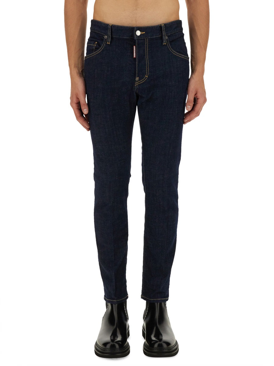 SKATER JEANS