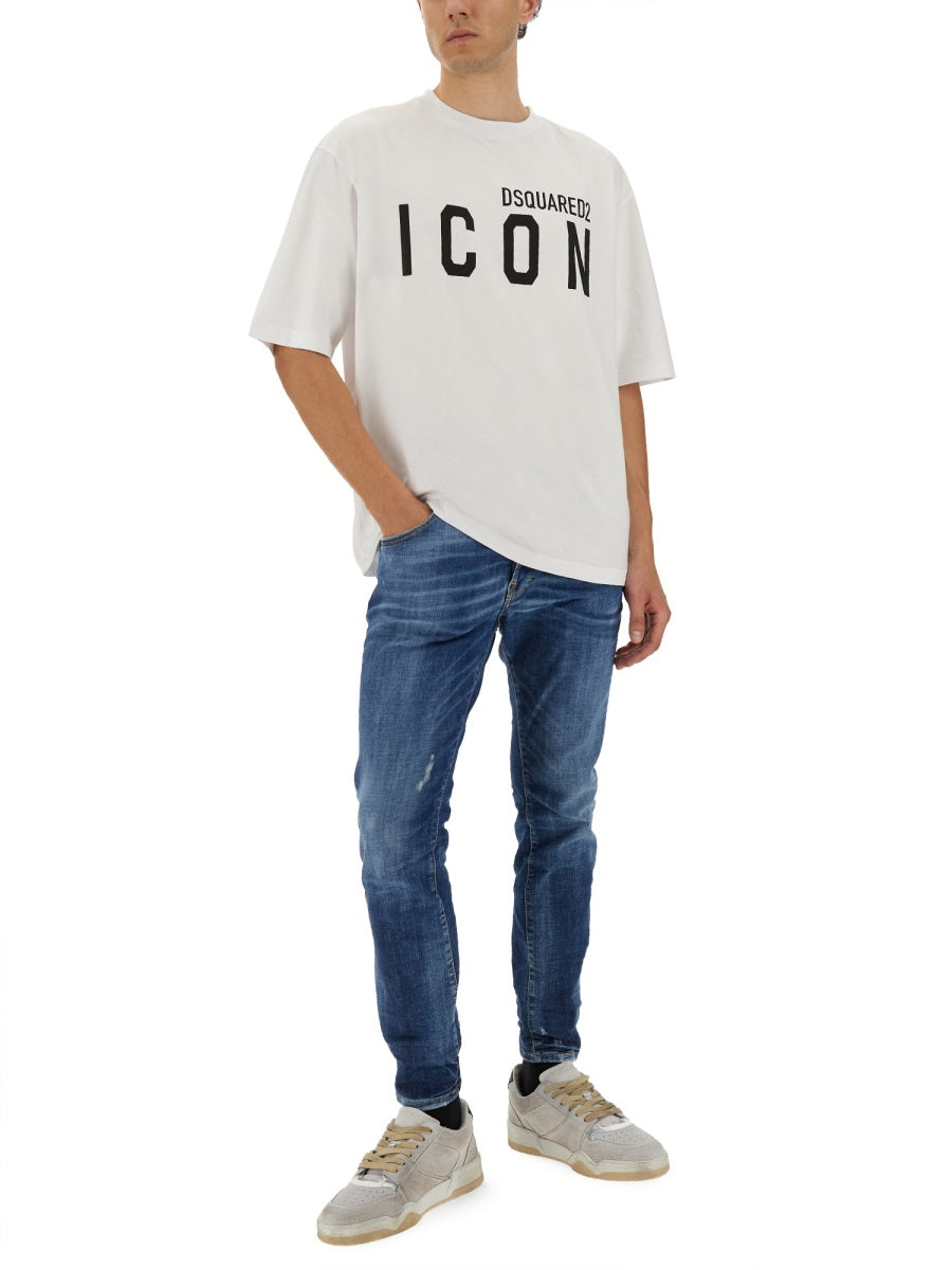 SKATER JEANS