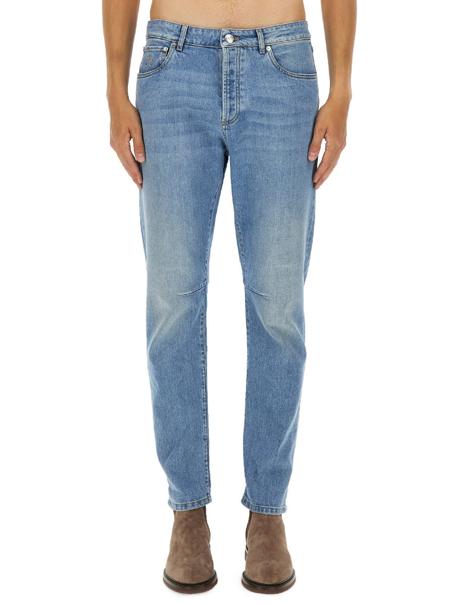 LEISURE FIT JEANS