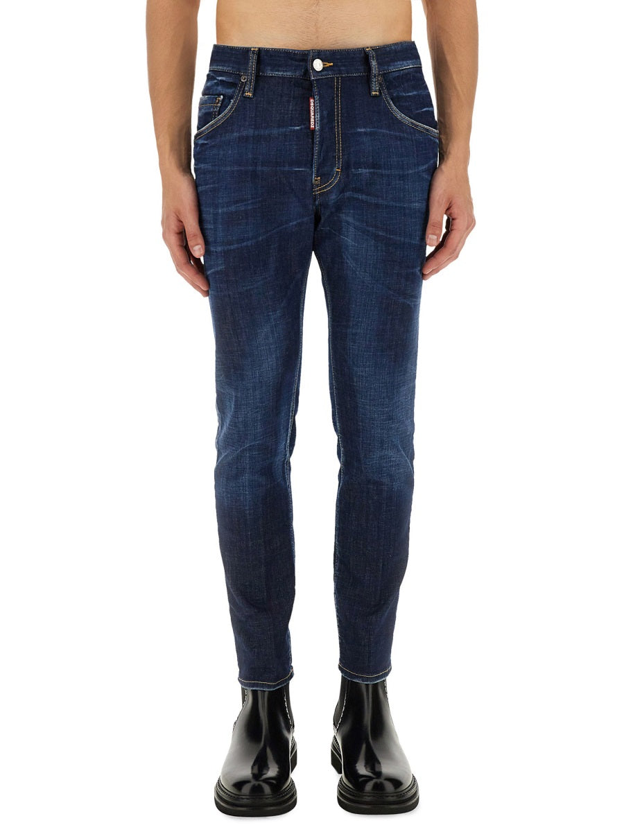 SKATER JEANS
