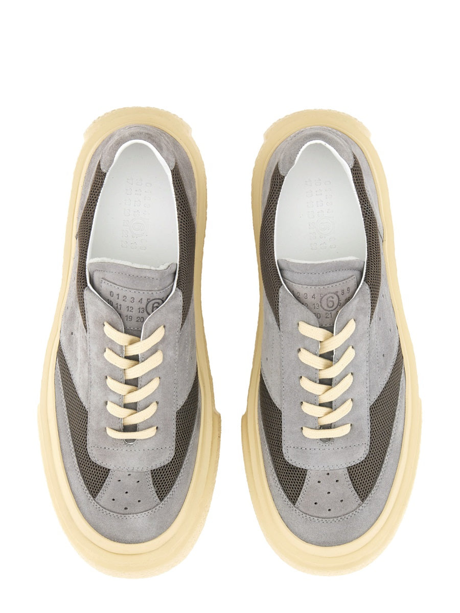 LEATHER SNEAKER