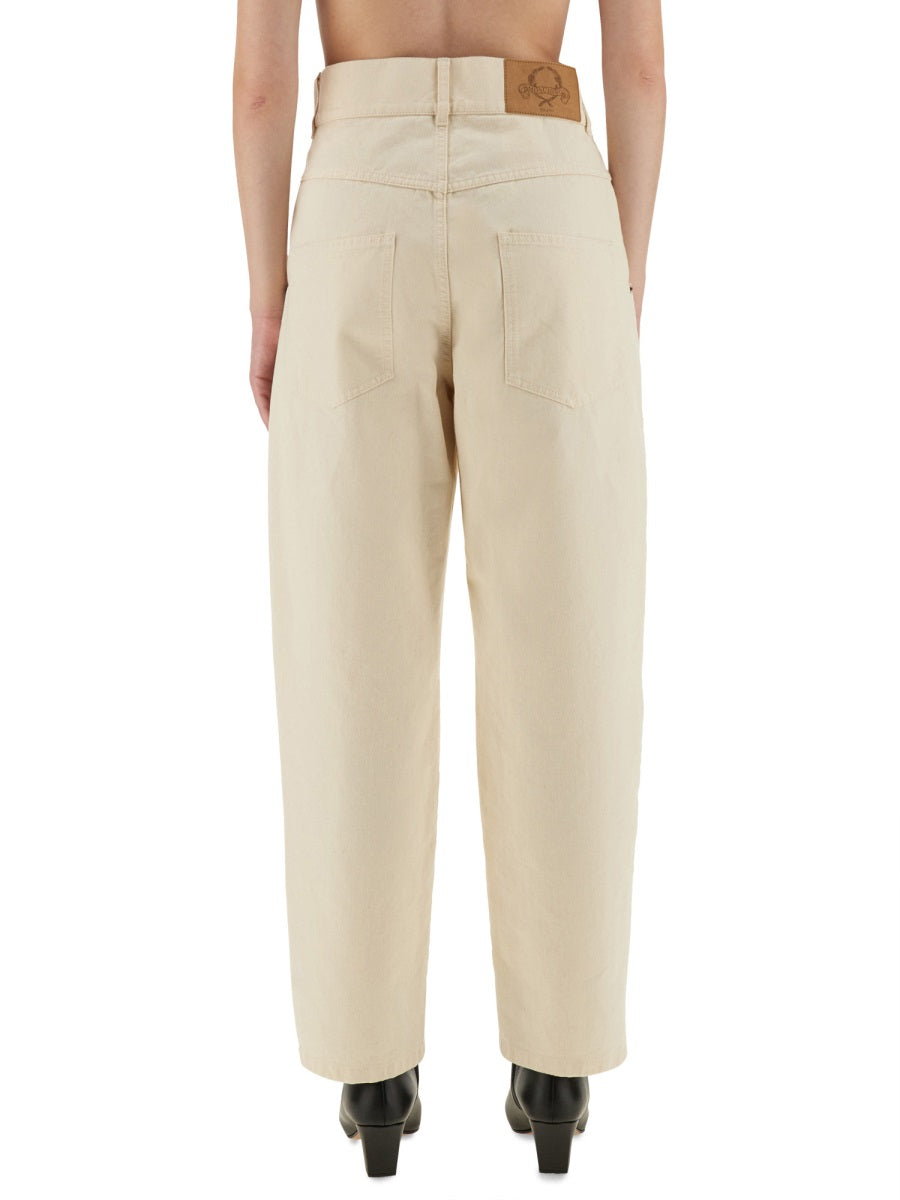 STRAIGHT FIT JEANS