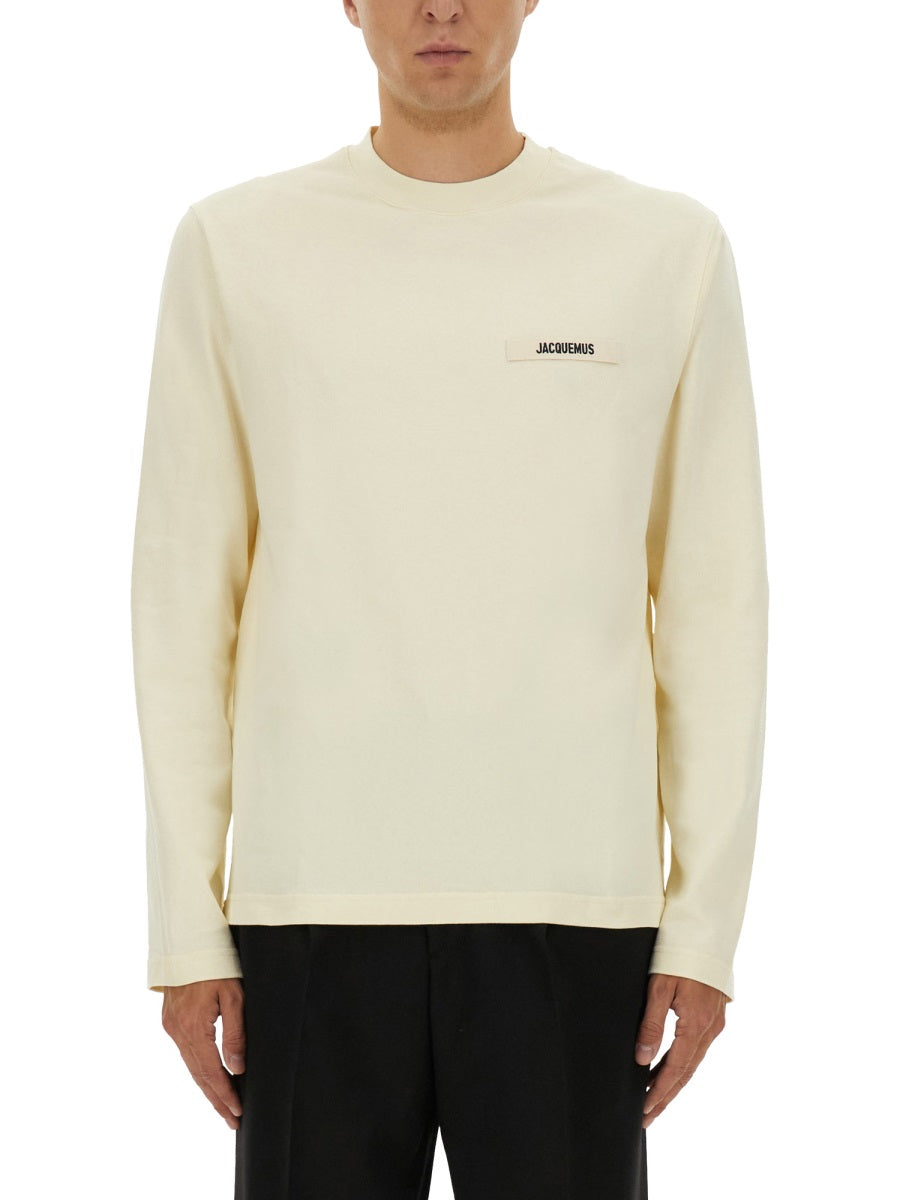 LONG-SLEEVED T-SHIRT