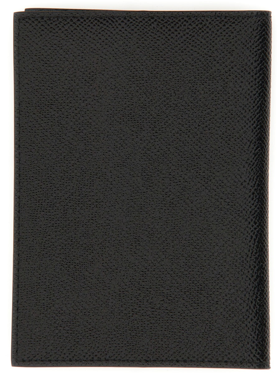 LEATHER PASSPORT HOLDER