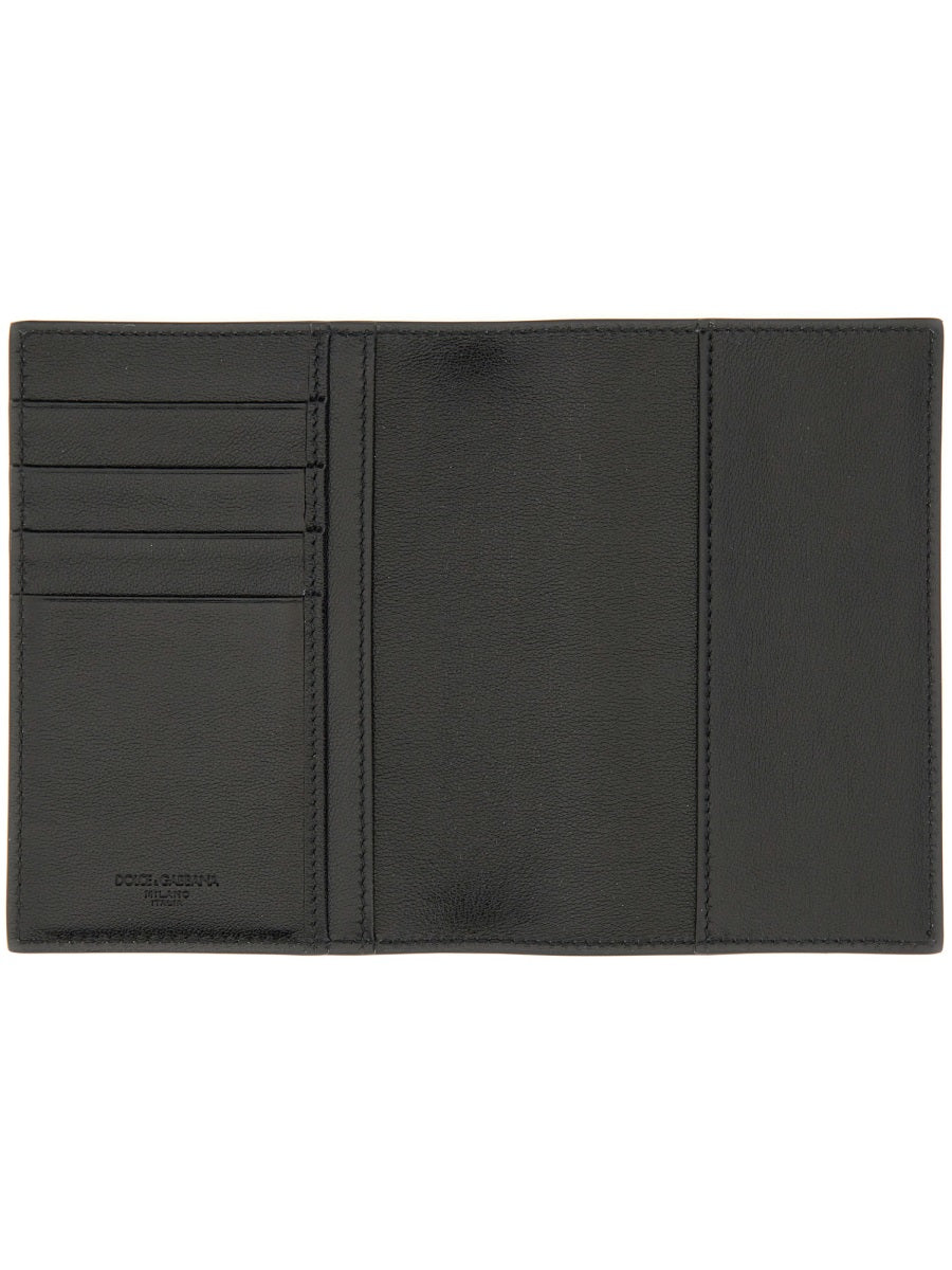LEATHER PASSPORT HOLDER