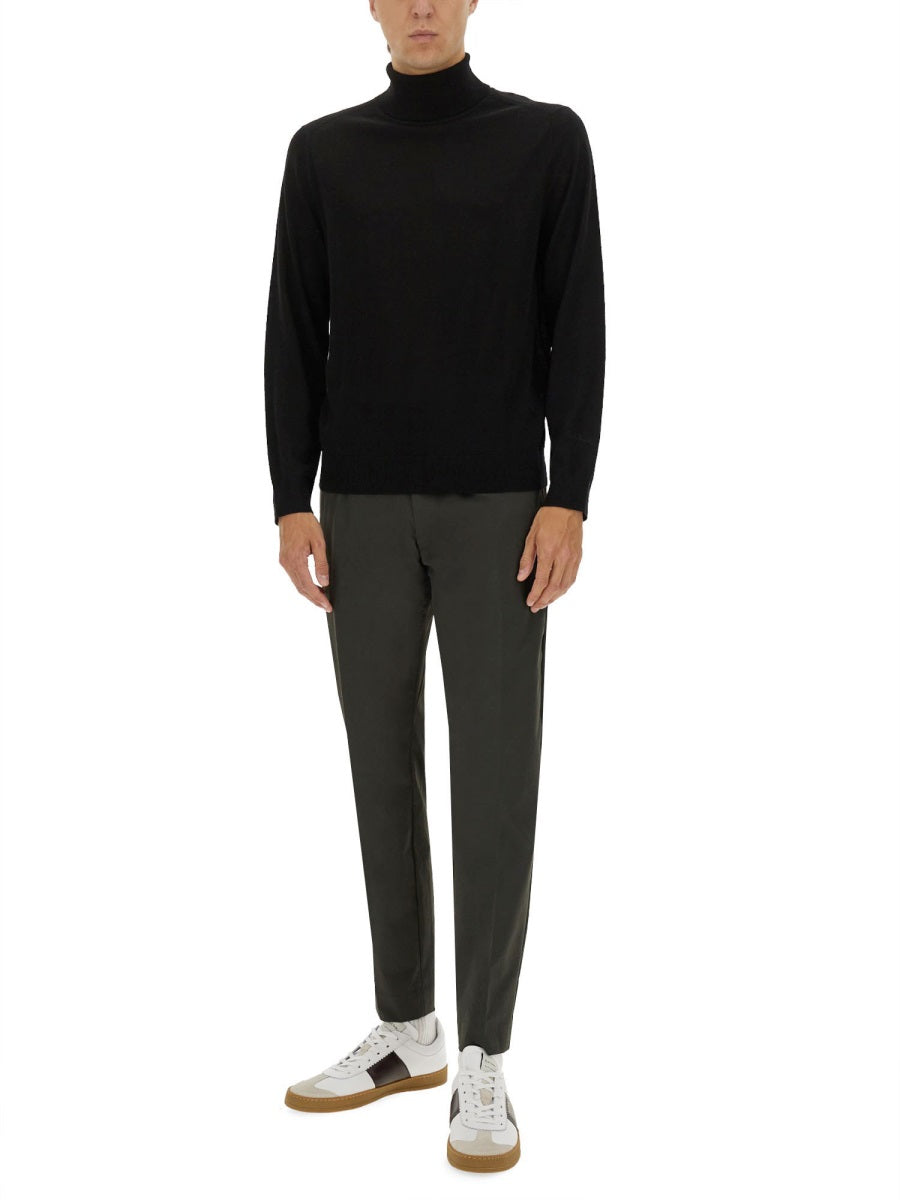 TURTLENECK SHIRT