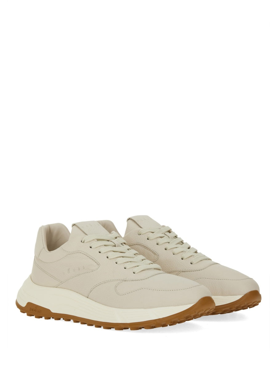 "HYPERLIGHT" SNEAKER