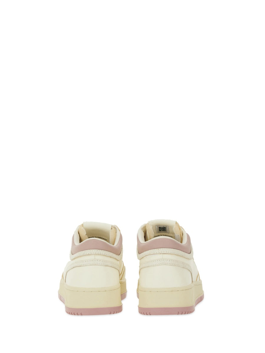 "MED-WAY" SNEAKER