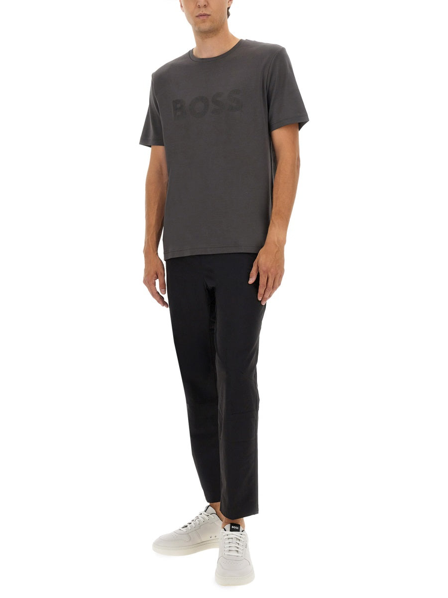 T-SHIRT WITH LOGO