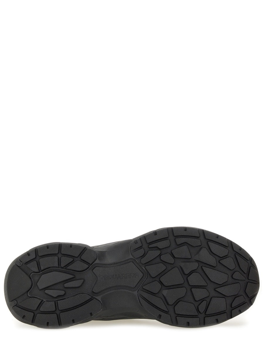 "FASTER" SNEAKER