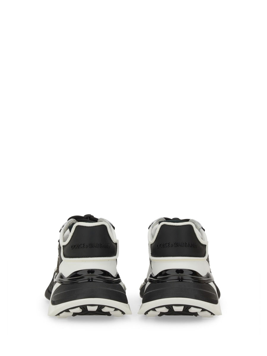 "DAY FASTER" SNEAKER
