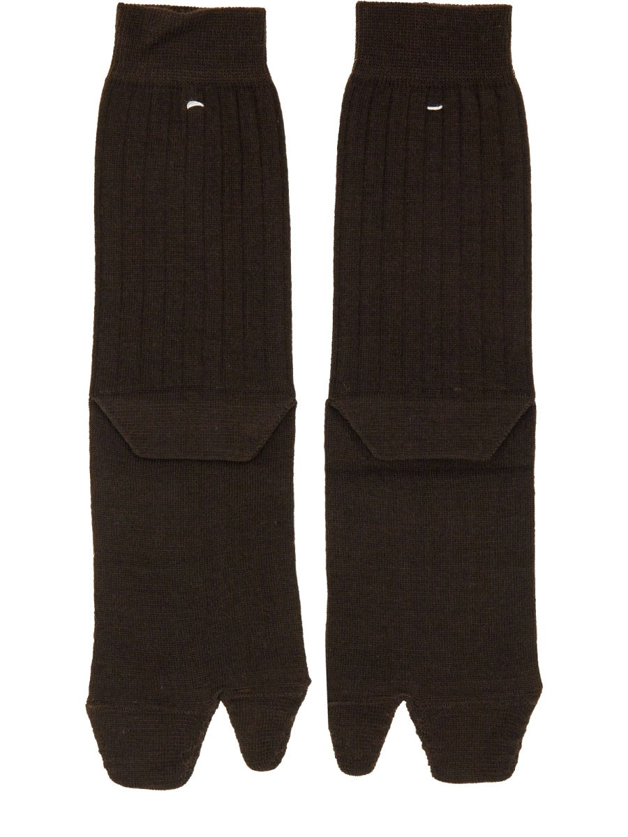 TABI SOCKS.