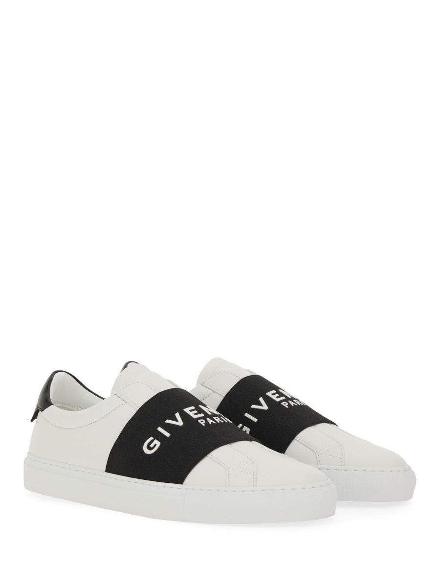 "URBAN STREET" SNEAKER