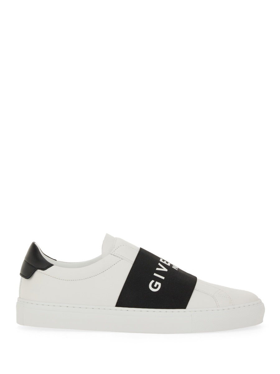 "URBAN STREET" SNEAKER