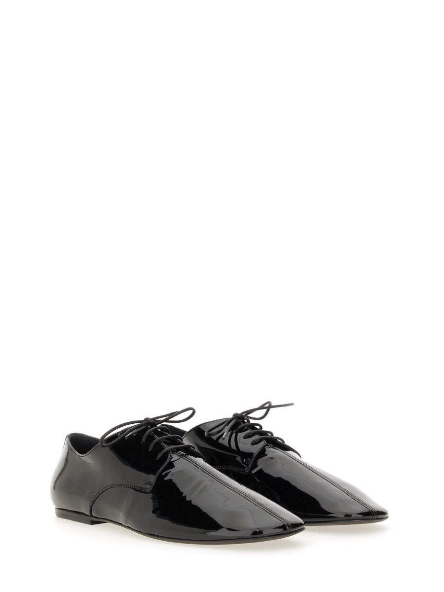 SHINY LEATHER LACE-UP SHOE