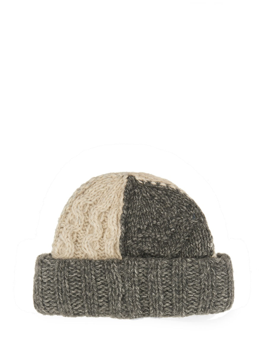 CAP WITH LOGO