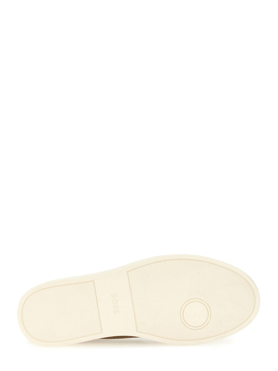 SUEDE SNEAKER