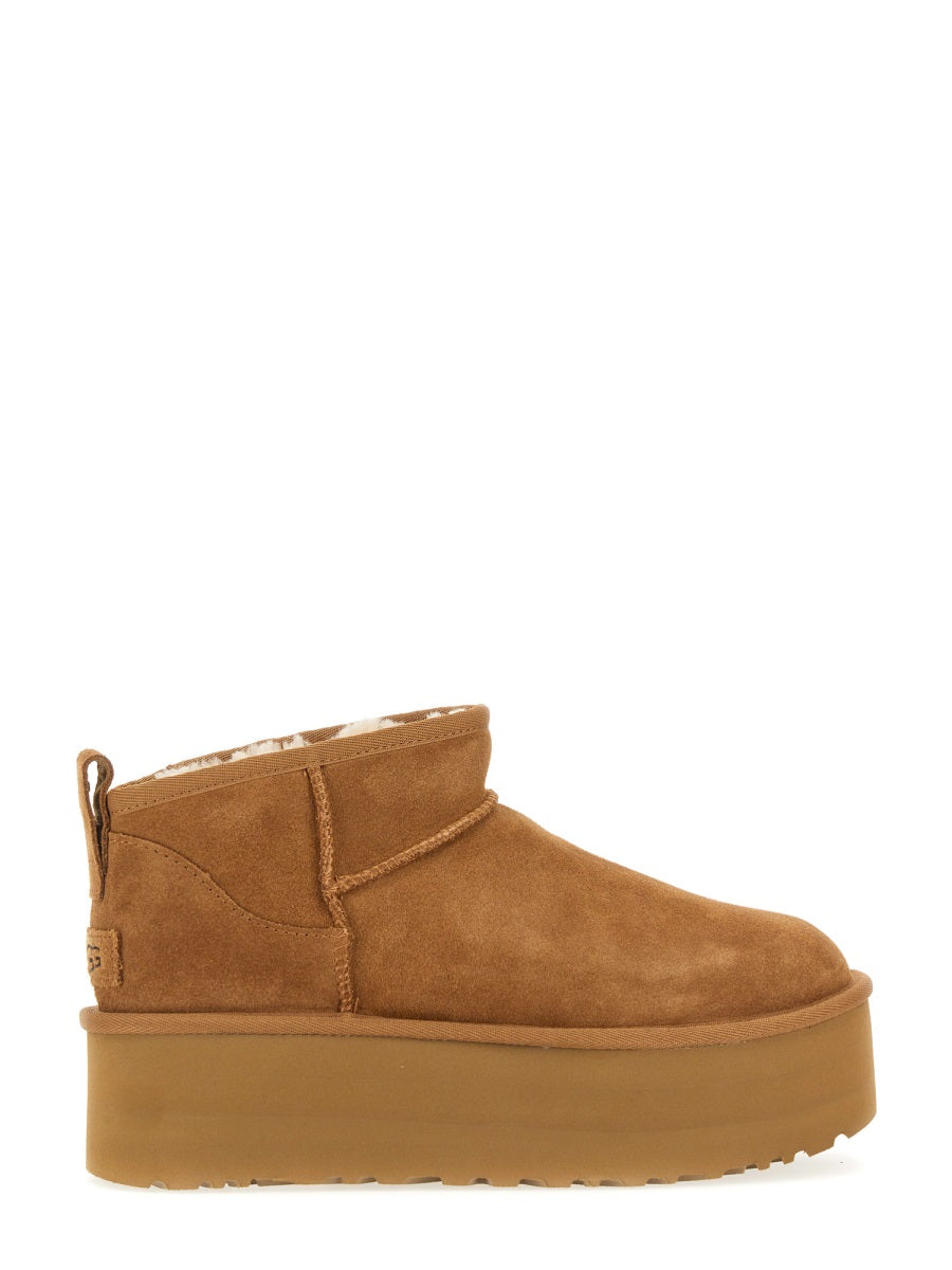 CLASSIC ULTRA MINI BOOT WITH PLATFORM