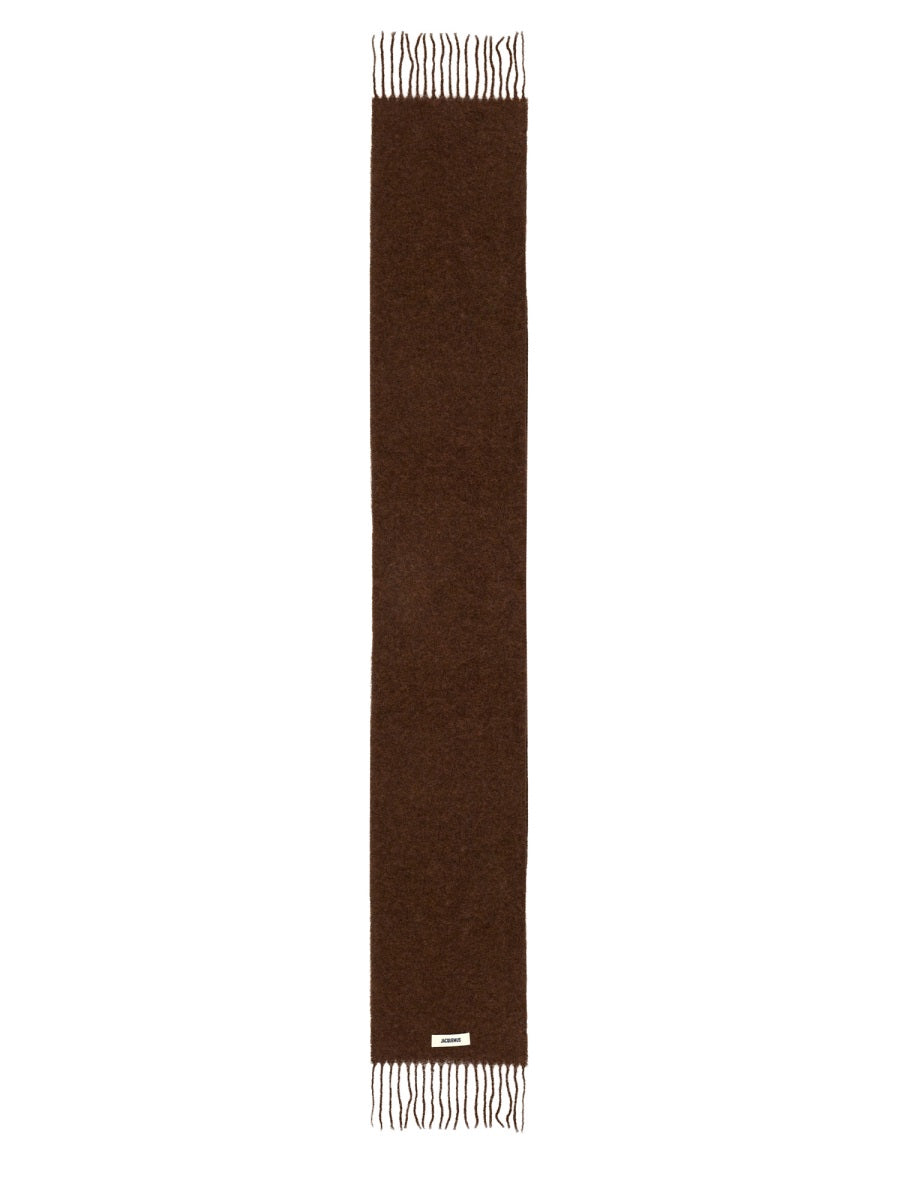 THE SCARF "WAGON"