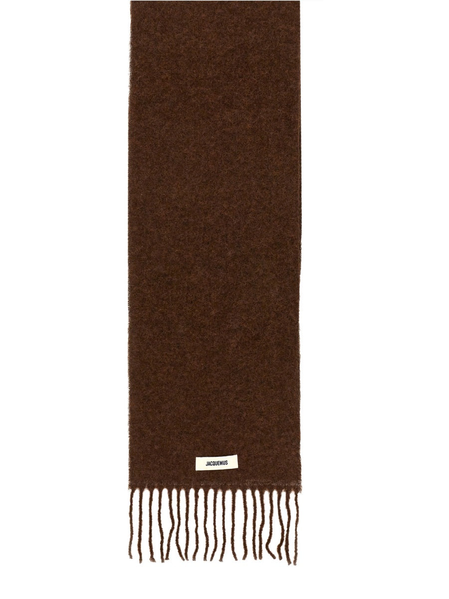 THE SCARF "WAGON"