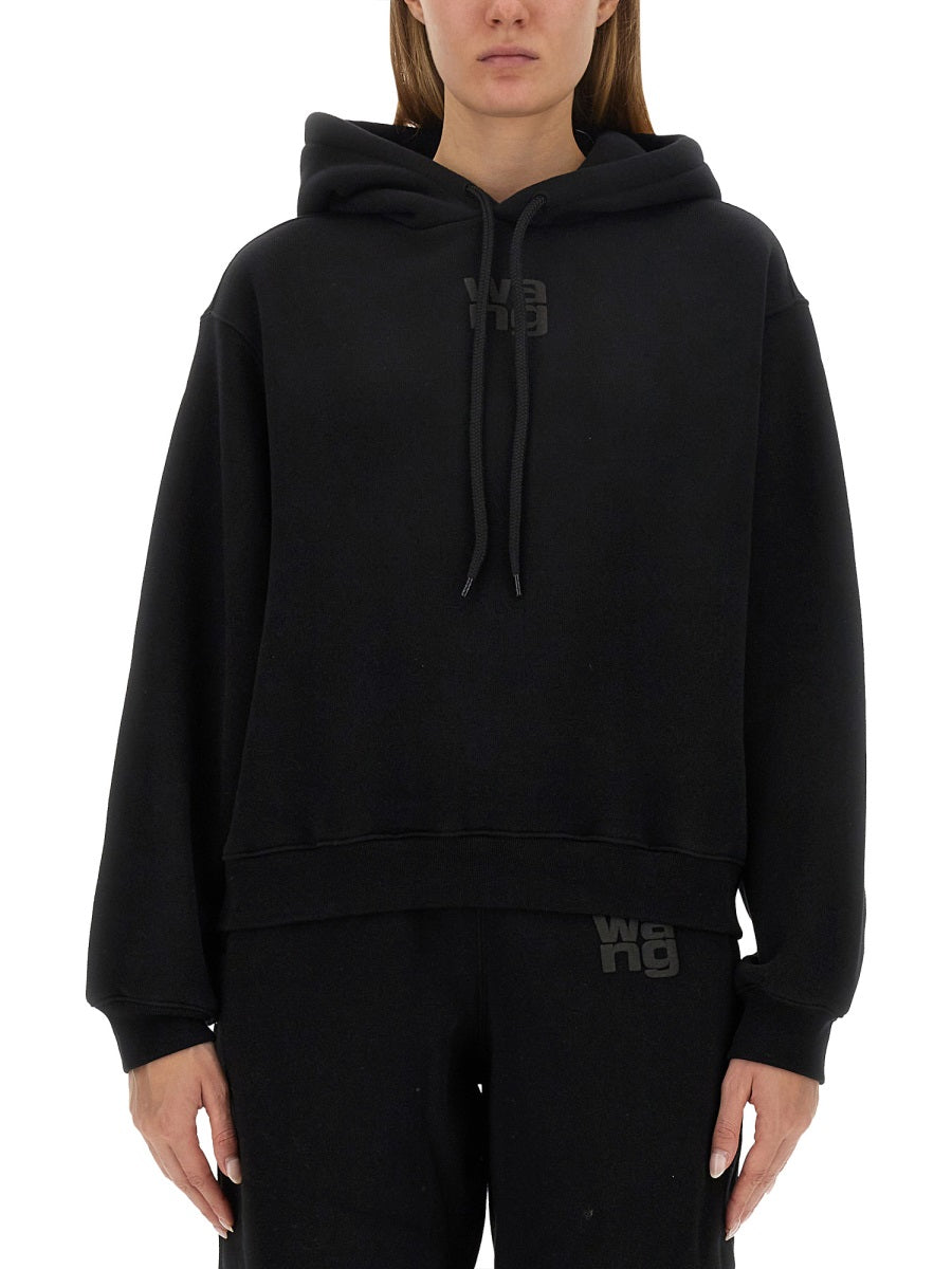 ESSENTIAL SWEATSHIRT