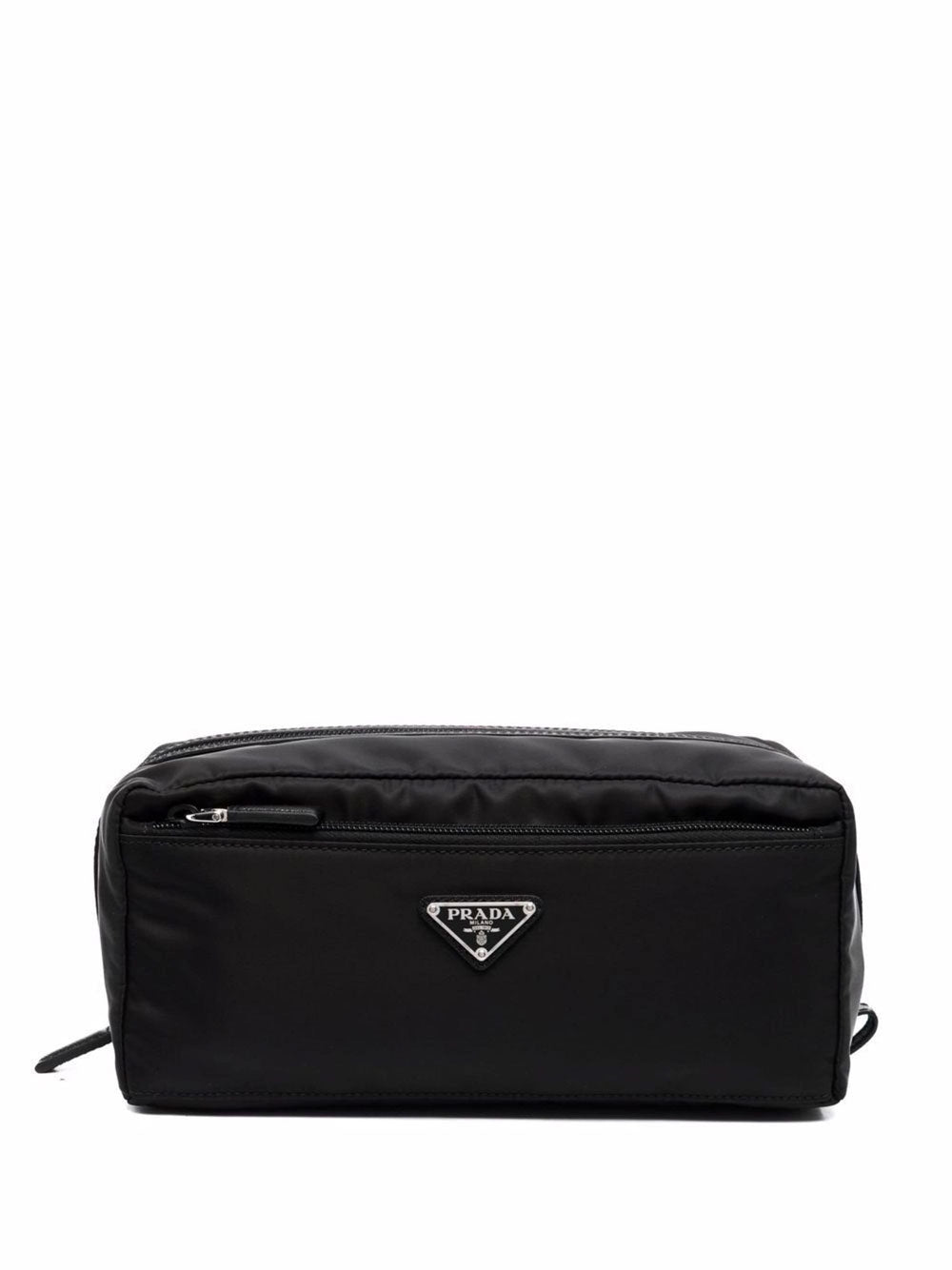 NECESSAIRE