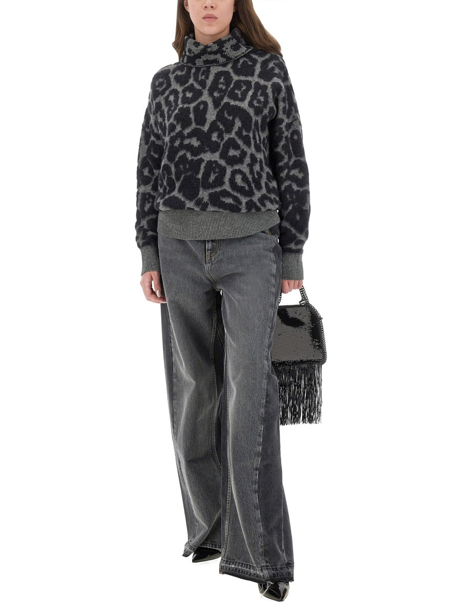 "WIDE LEG" JEANS