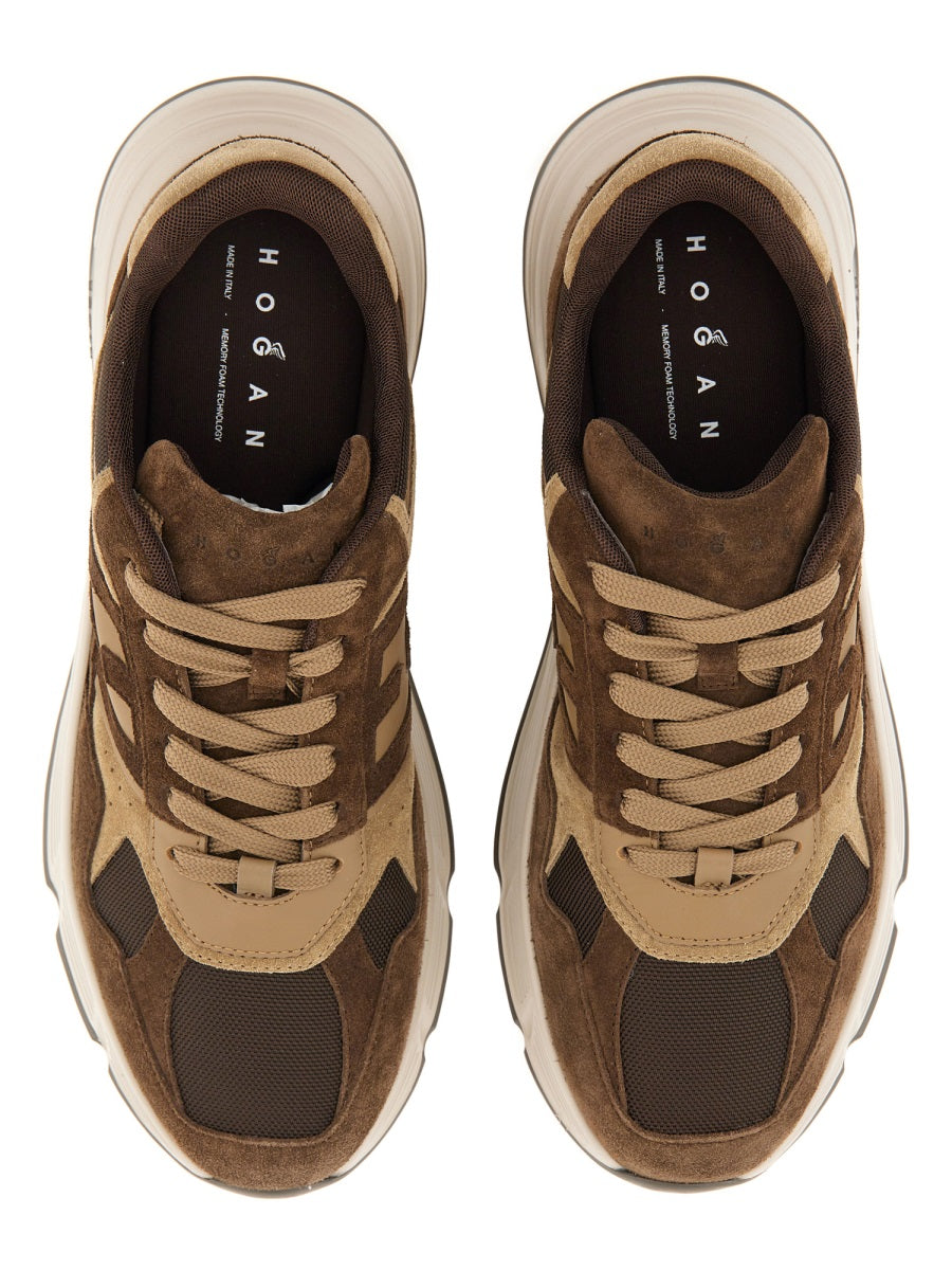 "HYPERLIGHT" SNEAKER