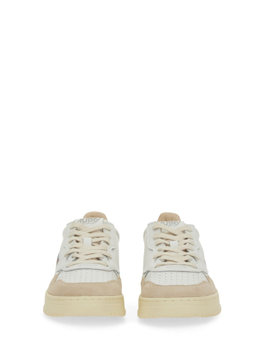 "MEDALIST" LOW SNEAKER