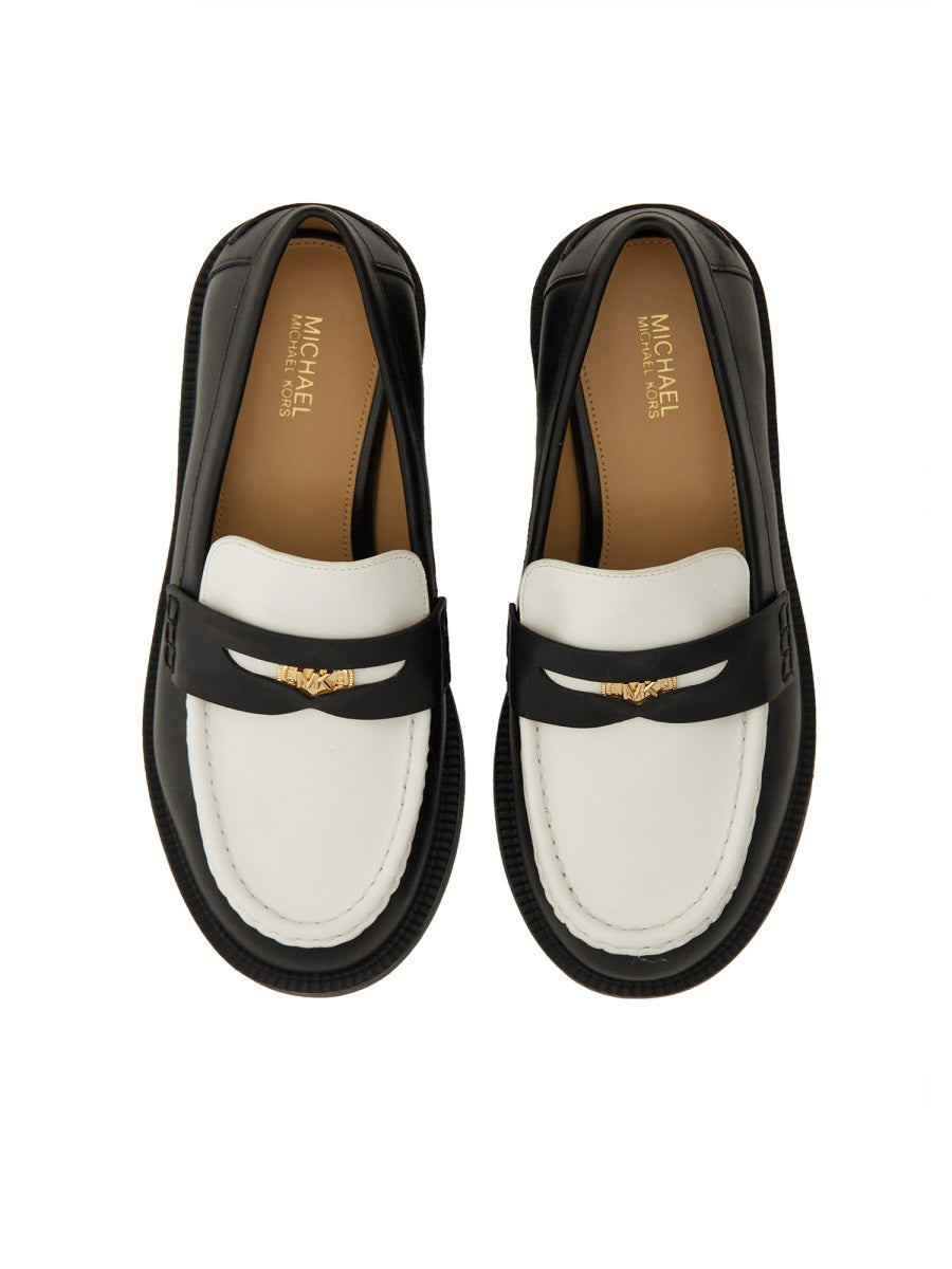 LOAFER WITH COIN