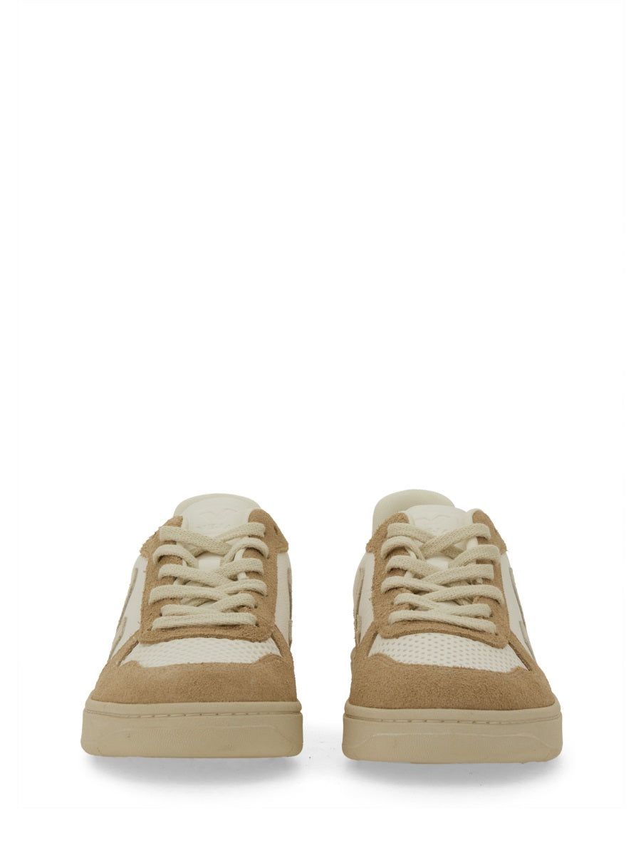 SNEAKER "V-10"