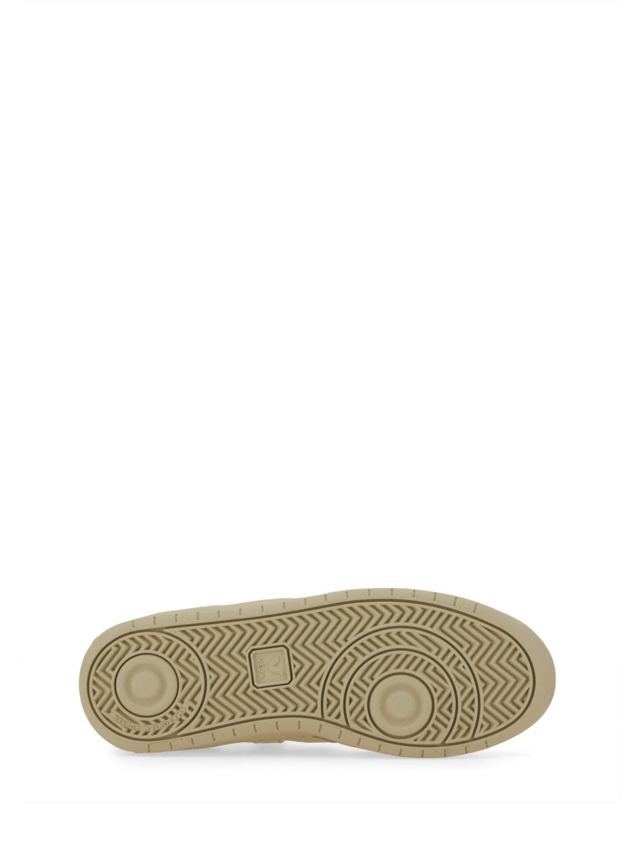 SNEAKER "V-10"