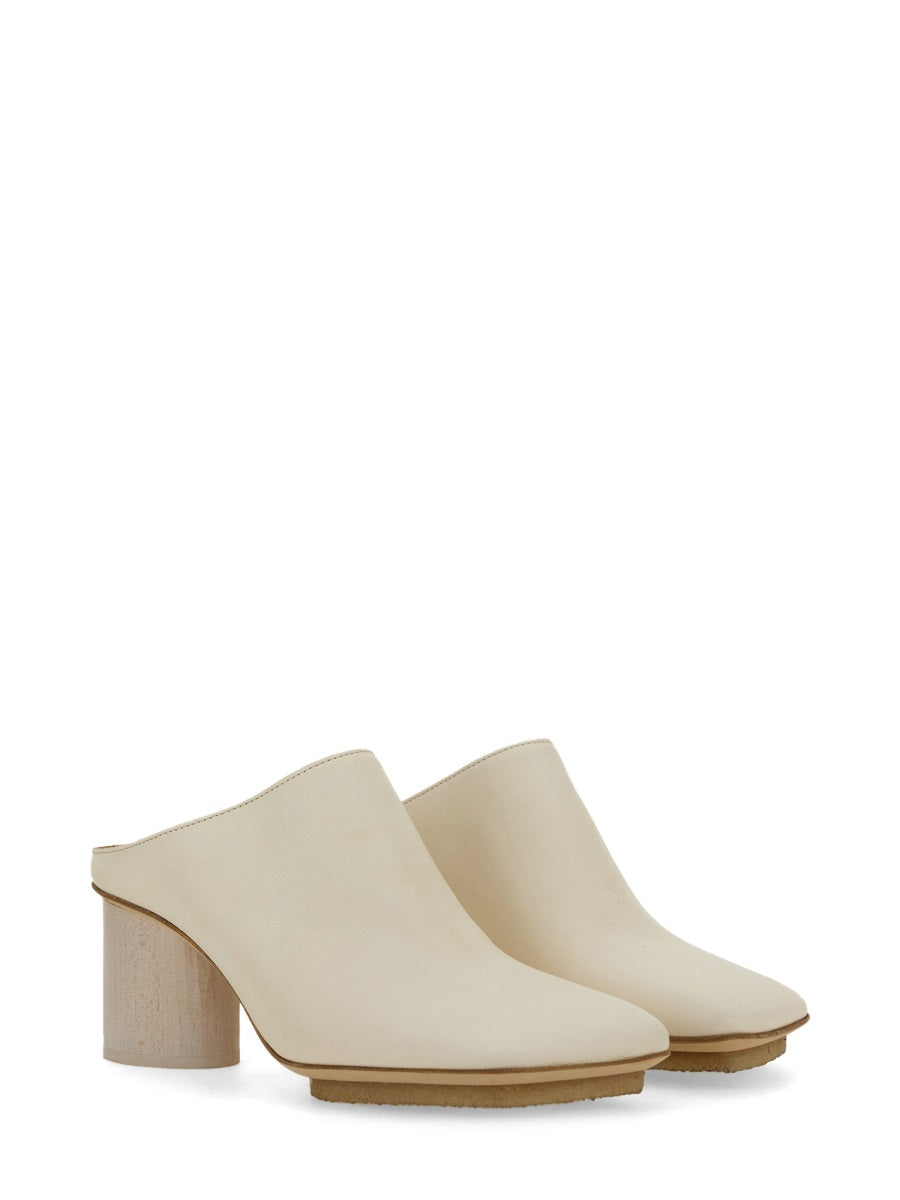 LEATHER MULE.
