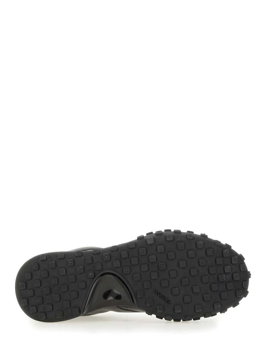 LOW LEATHER SNEAKER