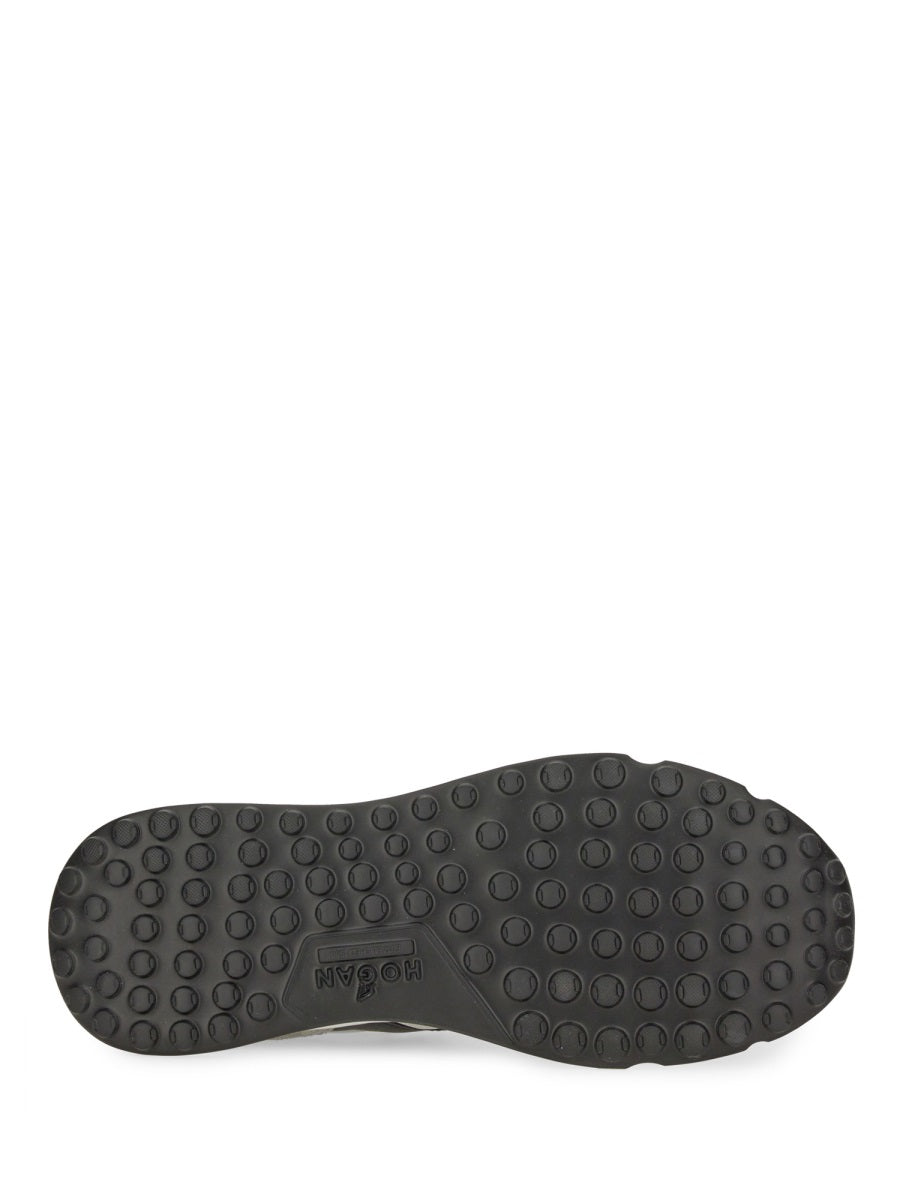 "HYPERLIGHT" SNEAKER