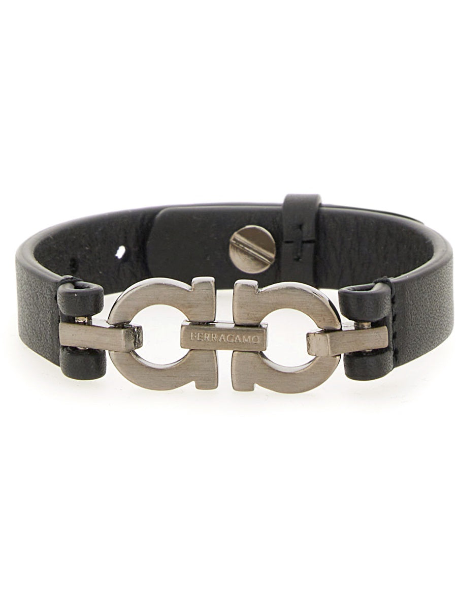 BRACELET WITH DOUBLE "HOOKS"