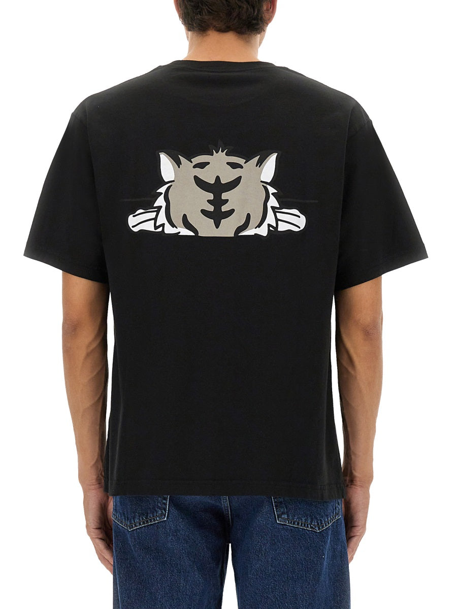 OVERSIZE FIT T-SHIRT