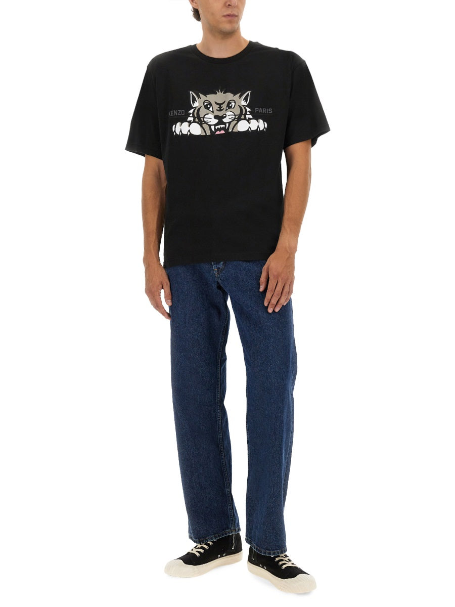 OVERSIZE FIT T-SHIRT