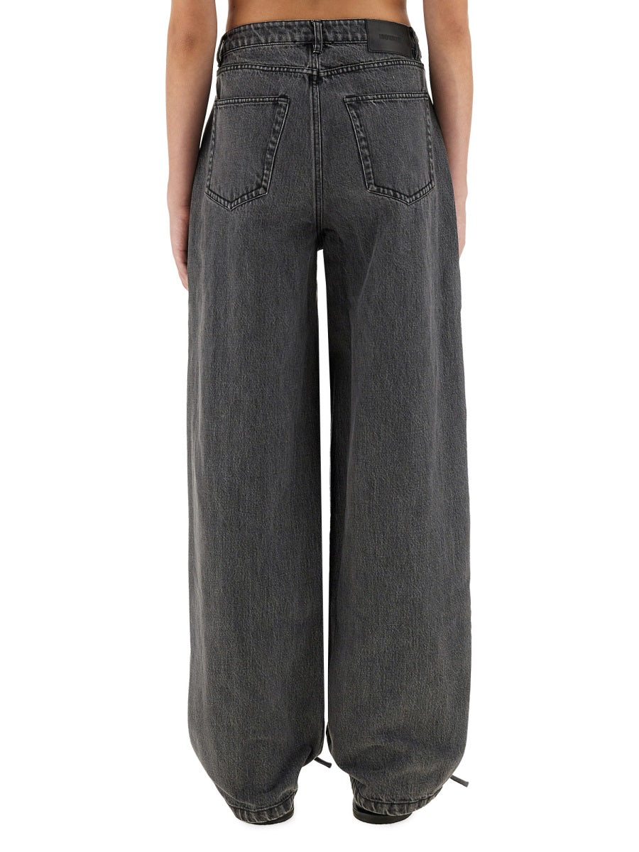 PANTS WITH LACES