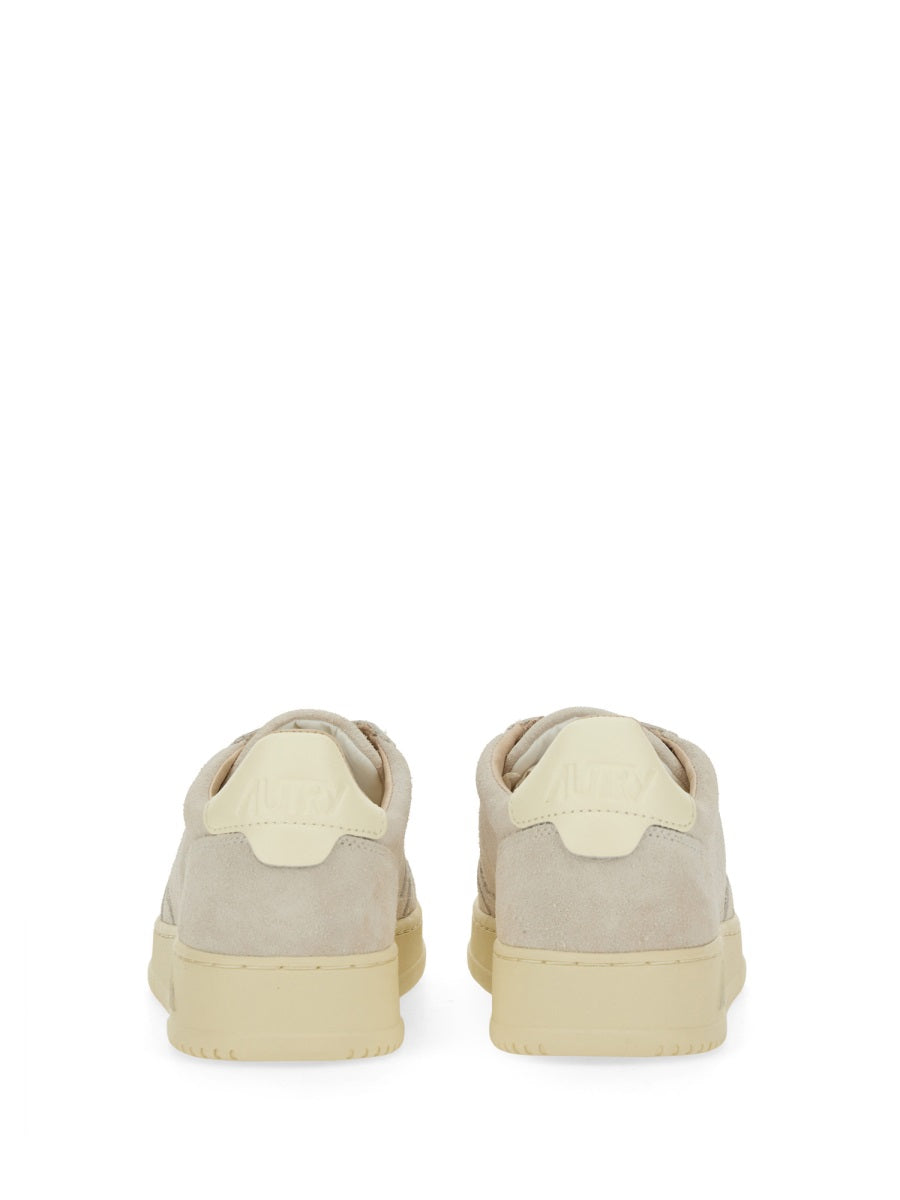 "MEDALIST" LOW SNEAKER