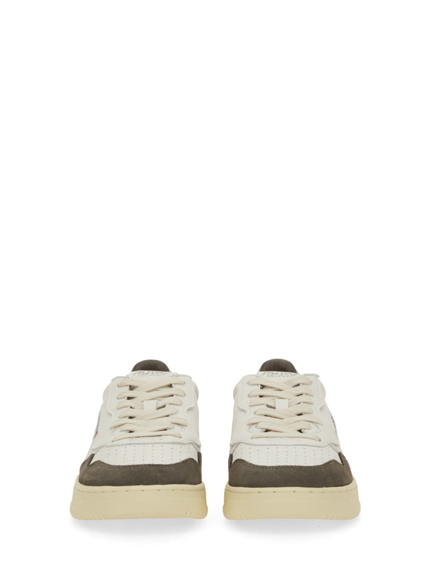 "MEDALIST" LOW SNEAKER