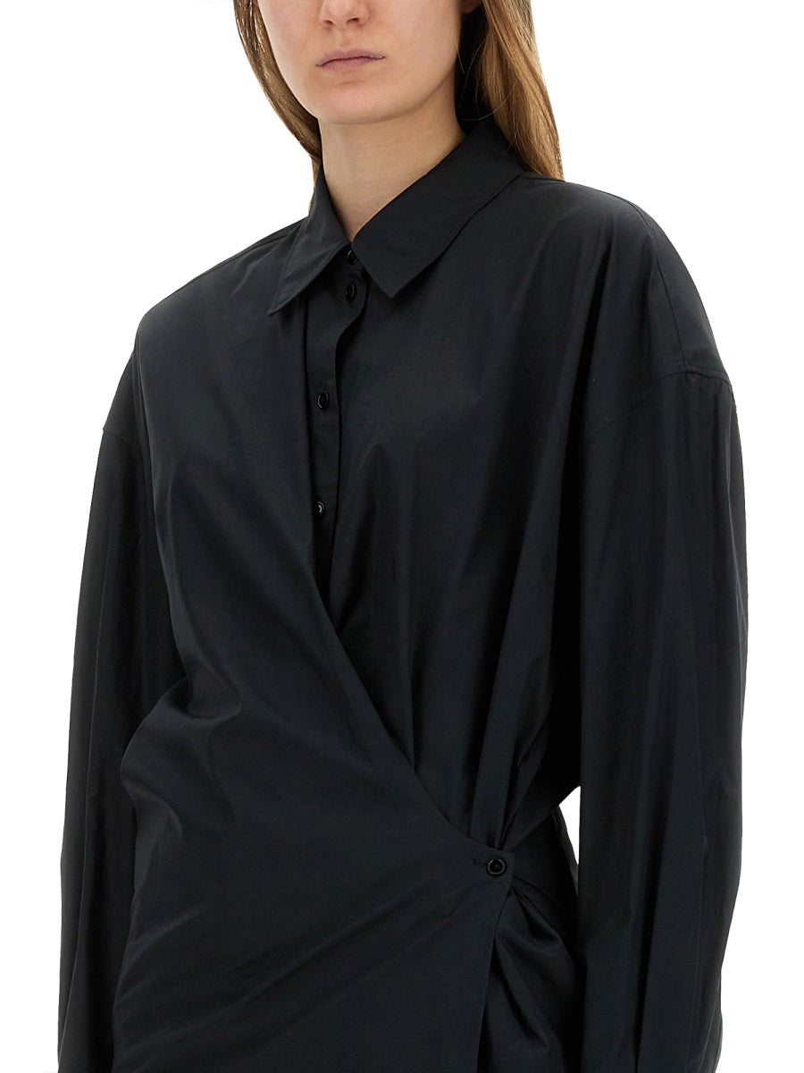 "STRAIGHT COLLAR TWISTED" SHIRT