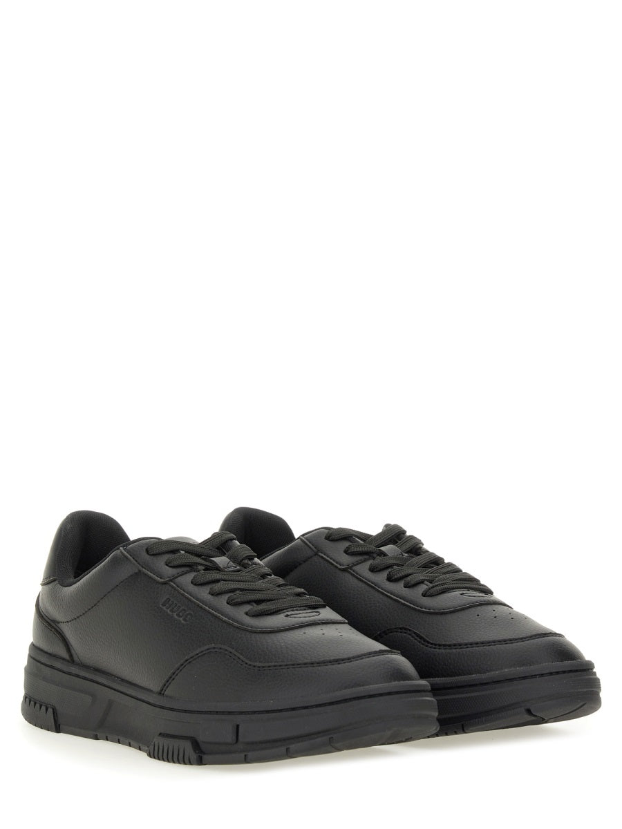 SNEAKER WITH ZIGZAG DETAIL