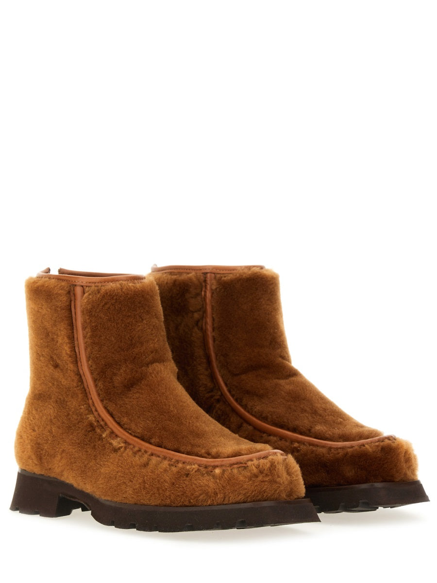 BOOT WITH ZIPPER "ARMENTA"