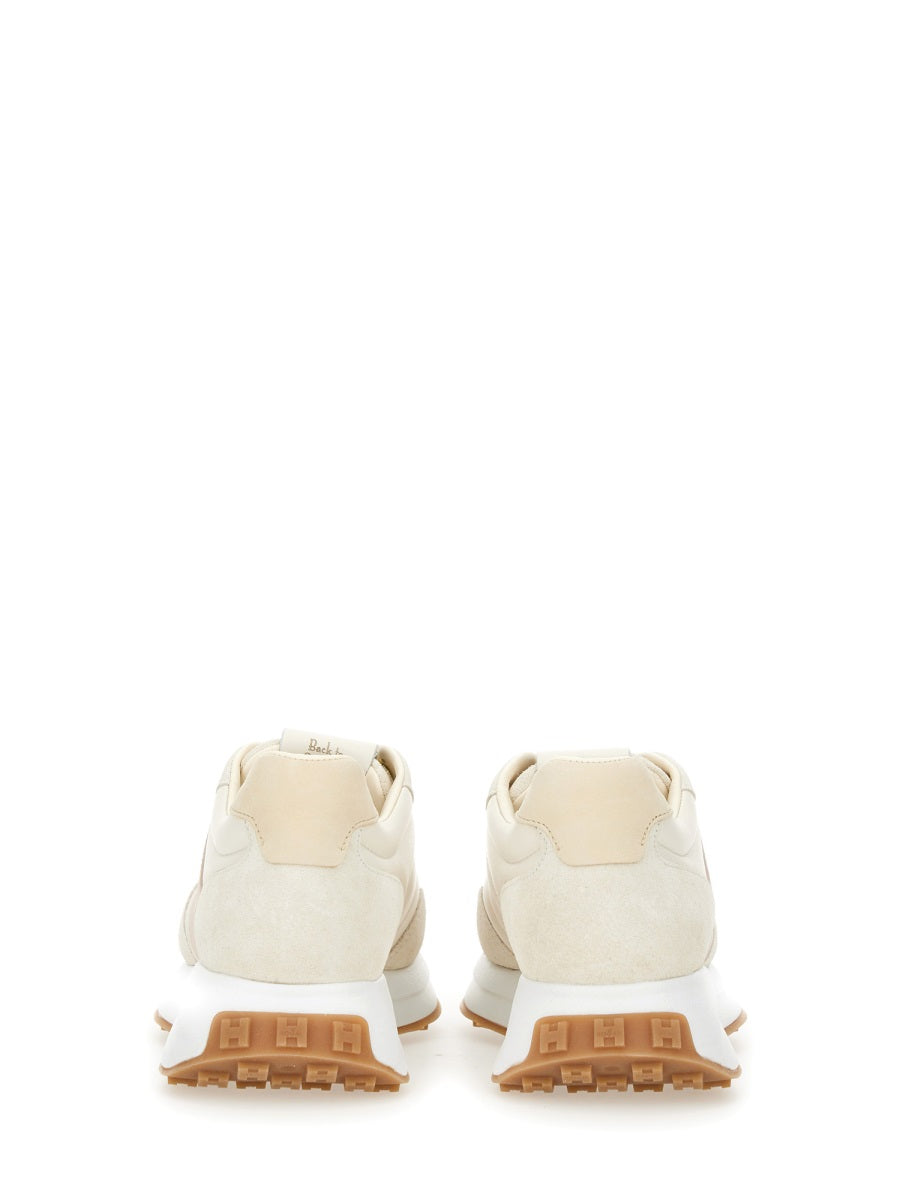 LEATHER SNEAKER