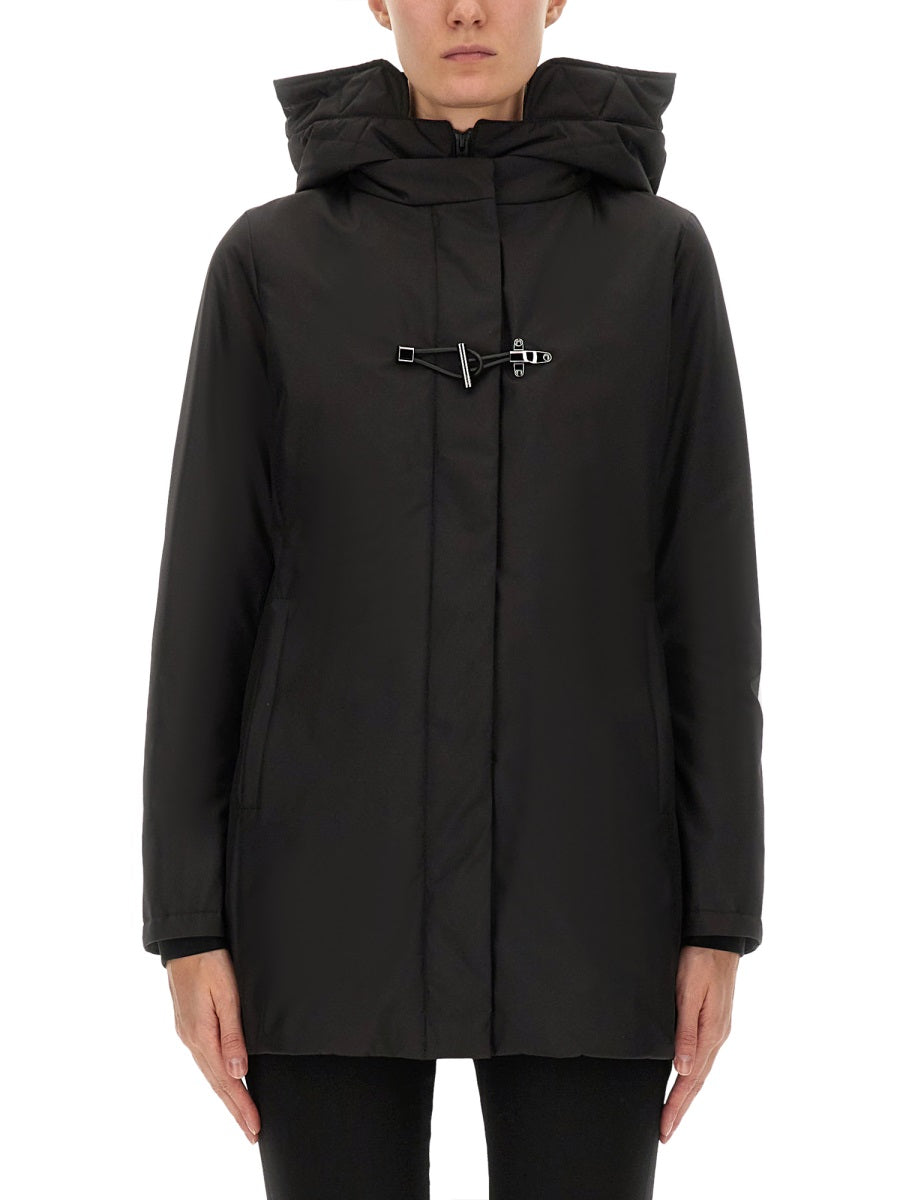 COAT WITH TOGGLE
